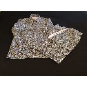 Victoria’s Secret Leopard Pajama Set Small